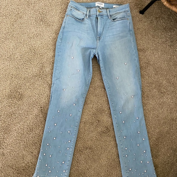 FRAME "Le High" jeans with pearl and deconstructed hem - Picture 6 of 6